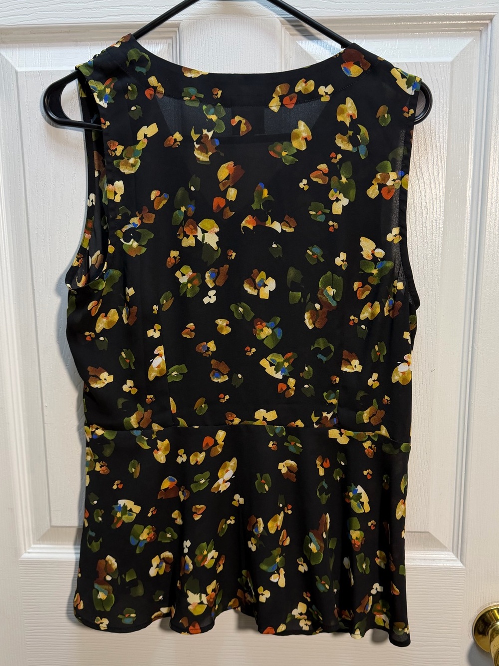CAbi Black Floral-Print Sleeveless Button Front Top - Picture 3 of 3